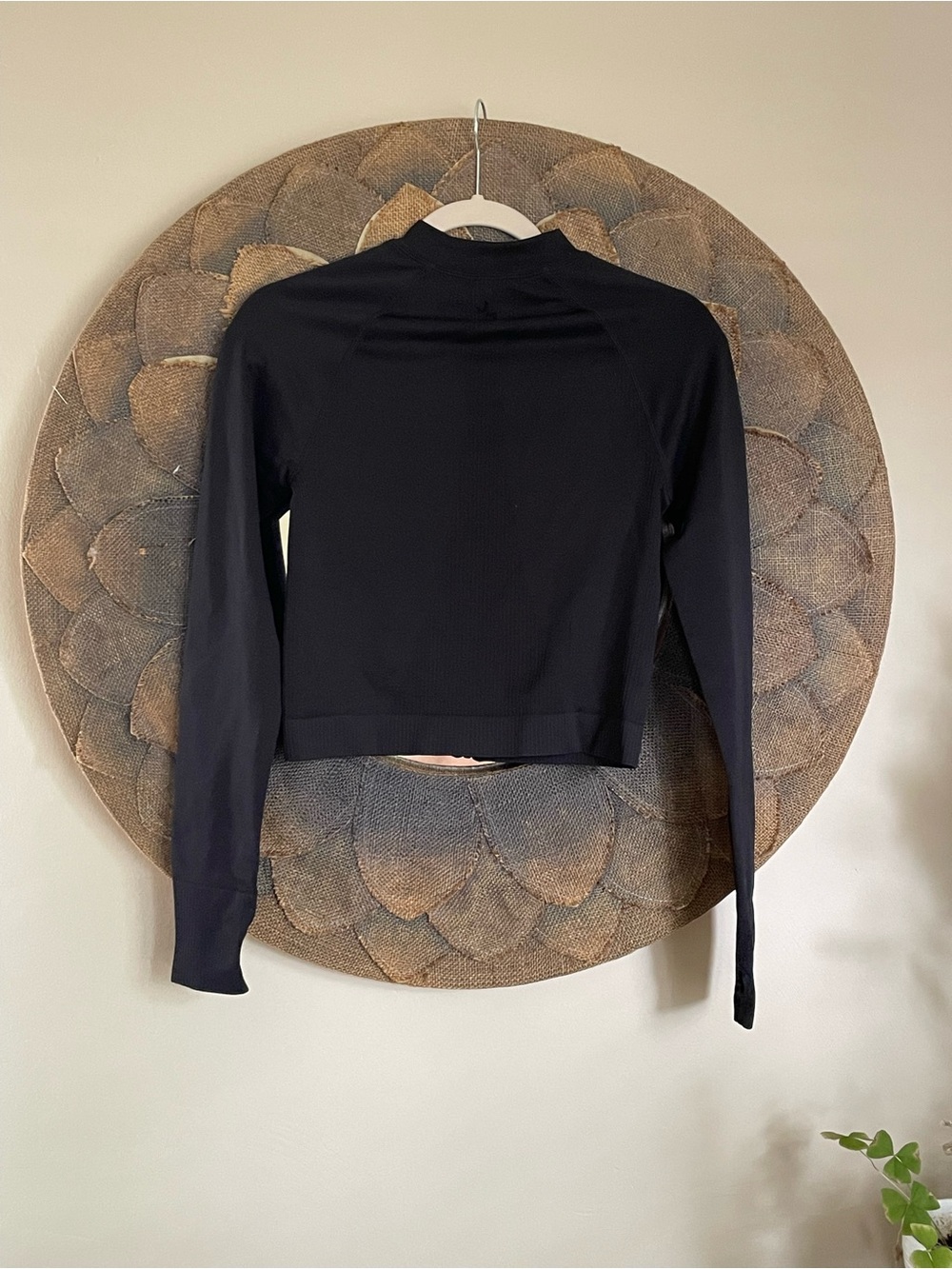 JoyLab Black Zip-Up Active Cropped Top NWT - Picture 5 of 5